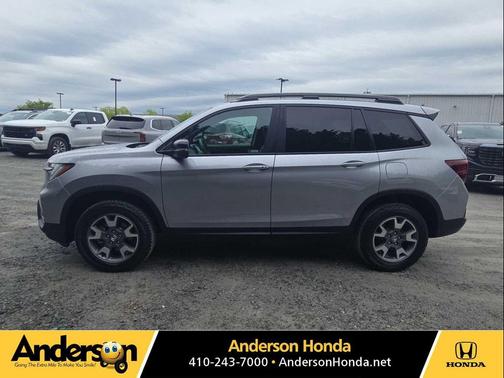 Lunar Silver Metallic 2022 Honda Passport AWD TrailSport