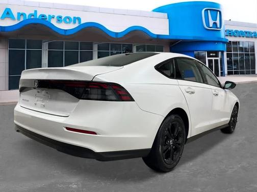2025 Honda Accord Sport SE 1.5T