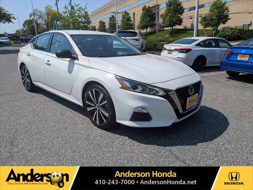 2022 Nissan Altima SR FWD
