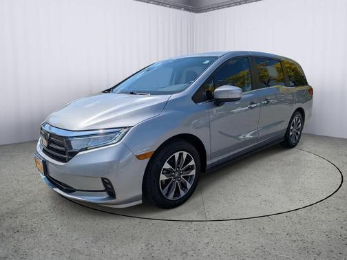 Lunar Silver Metallic 2023 Honda Odyssey EX-L