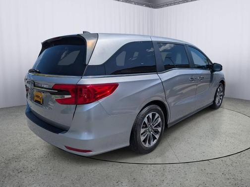 Lunar Silver Metallic 2023 Honda Odyssey EX-L