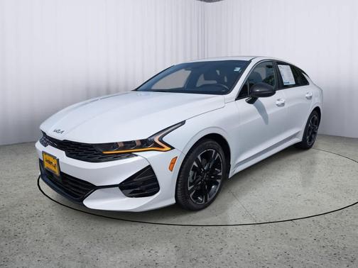 2024 Kia K5 GT-Line