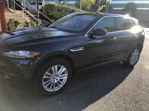 2017 Jaguar F-PACE 35t Prestige