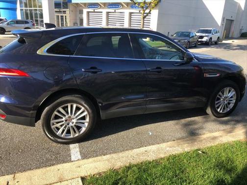 2017 Jaguar F-PACE 35t Prestige