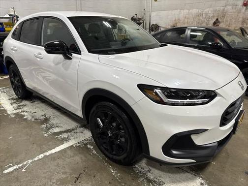 2025 Honda HR-V AWD Sport