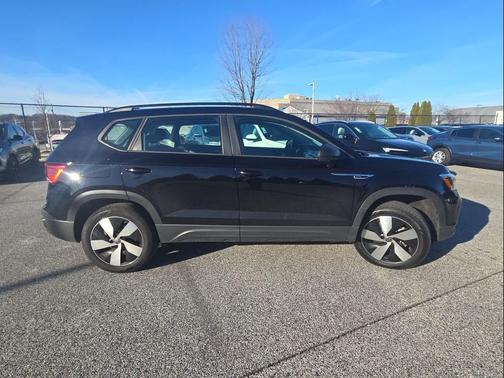 2024 Volkswagen Taos 1.5T S