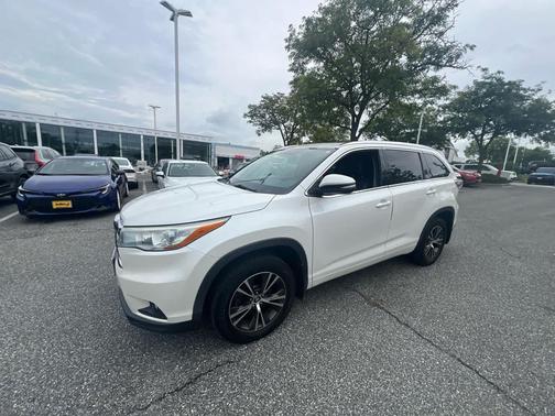 Blizzard Pearl 2016 Toyota Highlander XLE