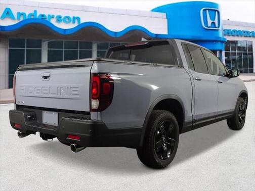 2025 Honda Ridgeline Black