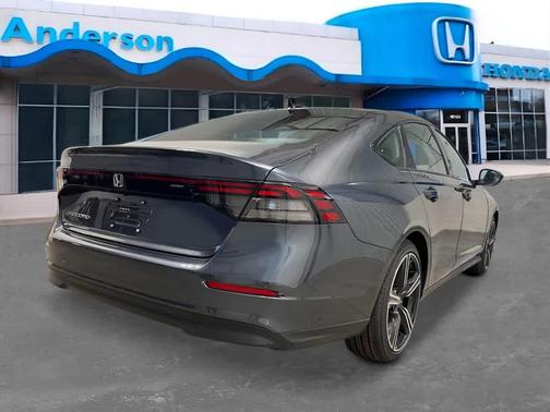 Meteorite Gray Metallic 2026 Honda Accord SE