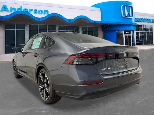 Meteorite Gray Metallic 2026 Honda Accord SE