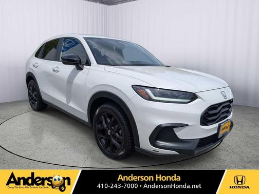Platinum White Pearl 2024 Honda HR-V Sport