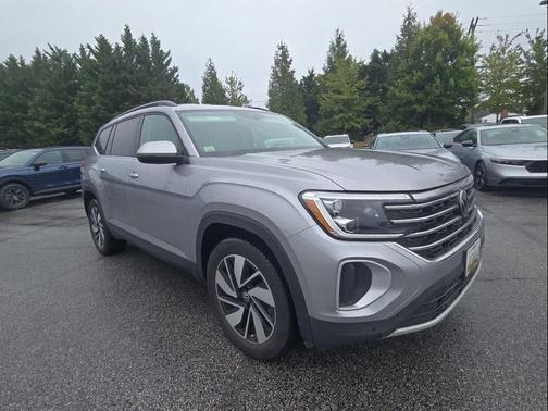 2024 Volkswagen Atlas 2.0T SE w/Technology 4MOTION