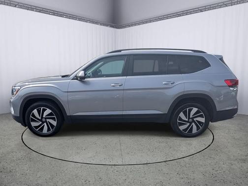 2024 Volkswagen Atlas 2.0T SE w/Technology 4MOTION
