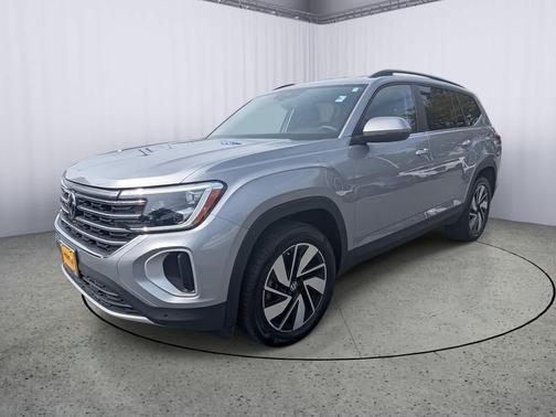 2024 Volkswagen Atlas 2.0T SE w/Technology 4MOTION