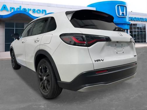 Platinum White Pearl 2027 Honda HR-V Sport