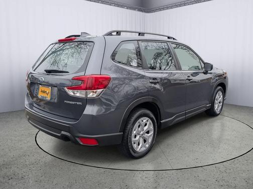 2023 Subaru Forester Base