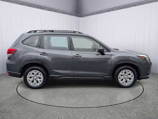 2023 Subaru Forester Base