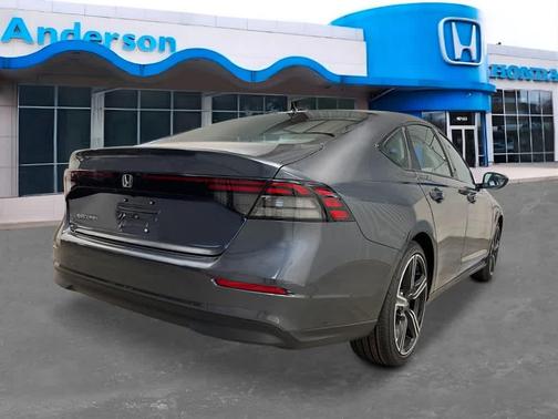 Meteorite Gray Metallic 2026 Honda Accord SE
