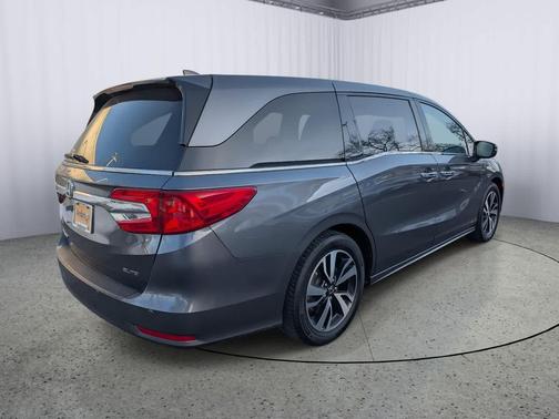 2019 Honda Odyssey Elite
