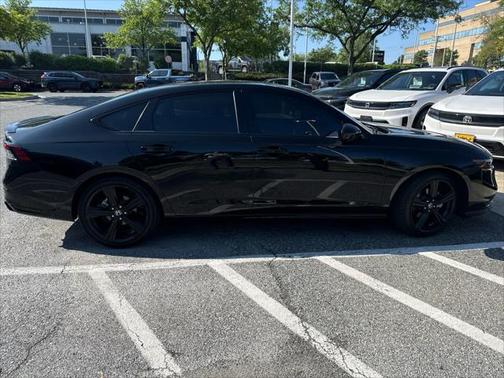 2025 Honda Accord Hybrid Base