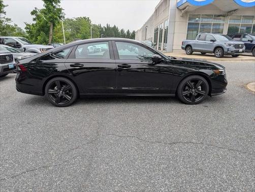 2025 Honda Accord Hybrid Base