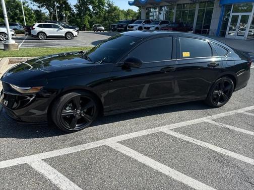 2025 Honda Accord Hybrid Base