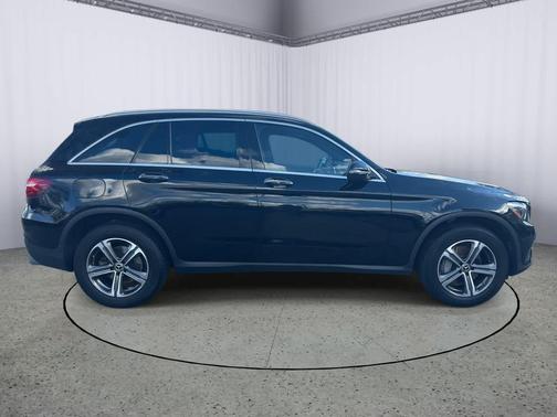2019 Mercedes-Benz GLC 300 4MATIC