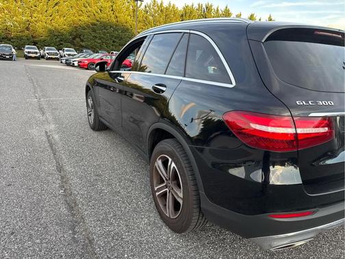 2019 Mercedes-Benz GLC 300 4MATIC