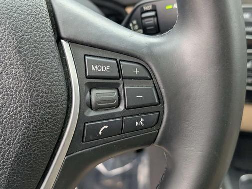 Black Sapphire Metallic 2017 BMW 340 xDrive