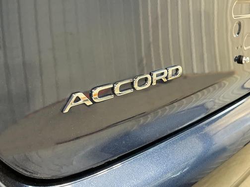 Canyon River Blue Metallic 2026 Honda Accord SE
