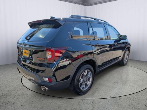 2022 Honda Passport AWD TrailSport
