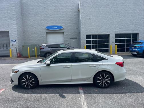 Platinum White Pearl 2023 Honda Civic EX