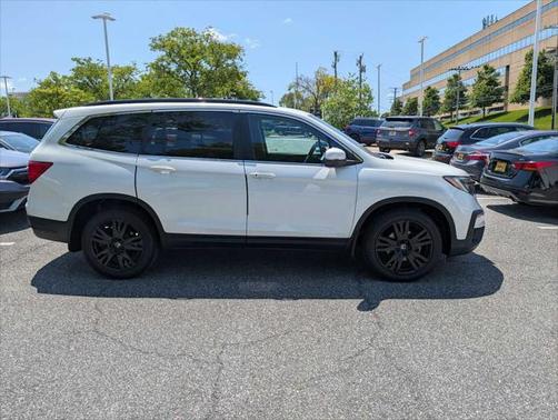 2022 Honda Pilot AWD Special Edition