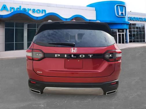 Radiant Red Metallic II 2026 Honda Pilot EX-L