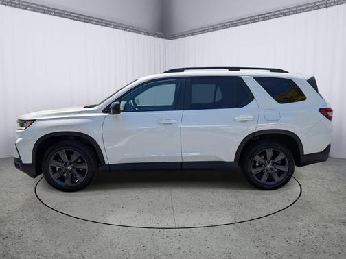 Platinum White Pearl 2025 Honda Pilot Sport