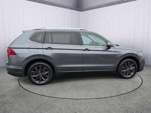 2023 Volkswagen Tiguan 2.0T SE 4MOTION