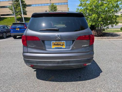 2016 Honda Pilot LX
