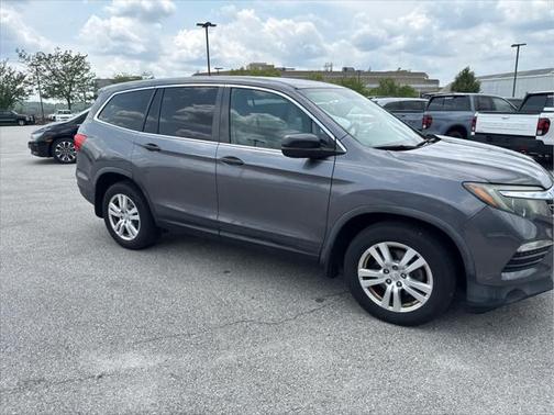 2016 Honda Pilot LX