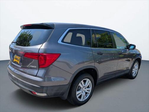 2016 Honda Pilot LX