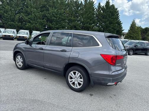 2016 Honda Pilot LX