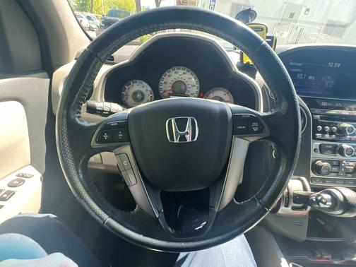 Crystal Black Pearl 2015 Honda Pilot EX-L
