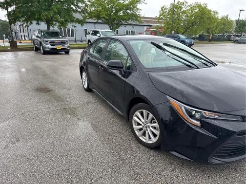 Midnight Black Metallic 2025 Toyota Corolla LE