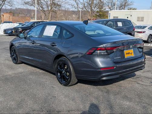 2025 Honda Accord Sport SE 1.5T