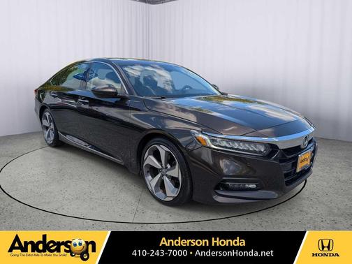 Crystal Black Pearl 2018 Honda Accord Touring 2.0T