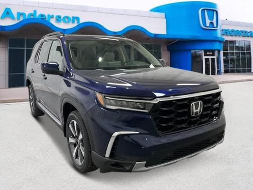 2025 Honda Pilot Touring 8-Passenger