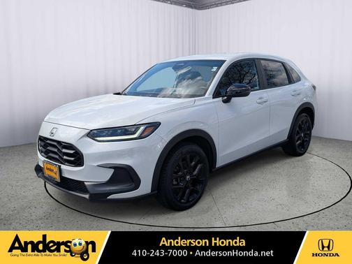 Platinum White Pearl 2023 Honda HR-V AWD Sport