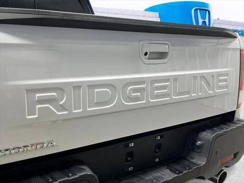 2025 Honda Ridgeline Black