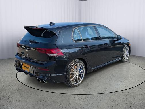 2024 Volkswagen Golf R 2.0T Manual