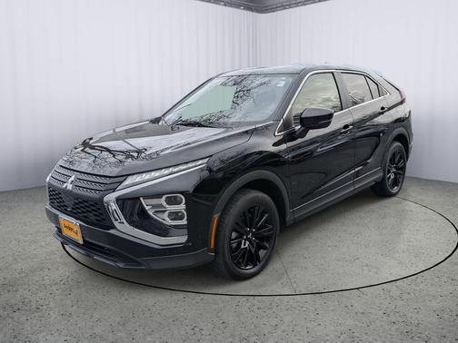 2025 Mitsubishi Eclipse Cross LE