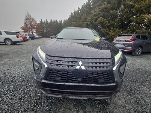 2025 Mitsubishi Eclipse Cross LE